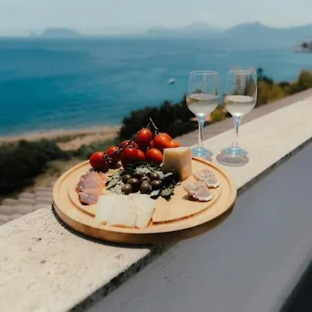 Panoramic On The A/c 公寓